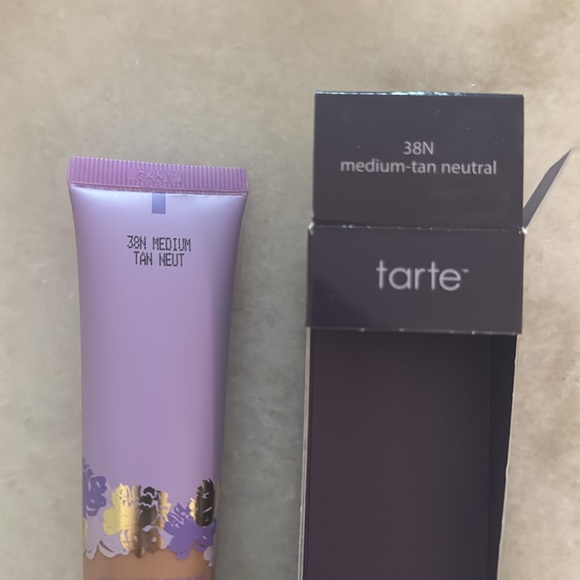 Tarte foundation 38n - Picture 2 of 2